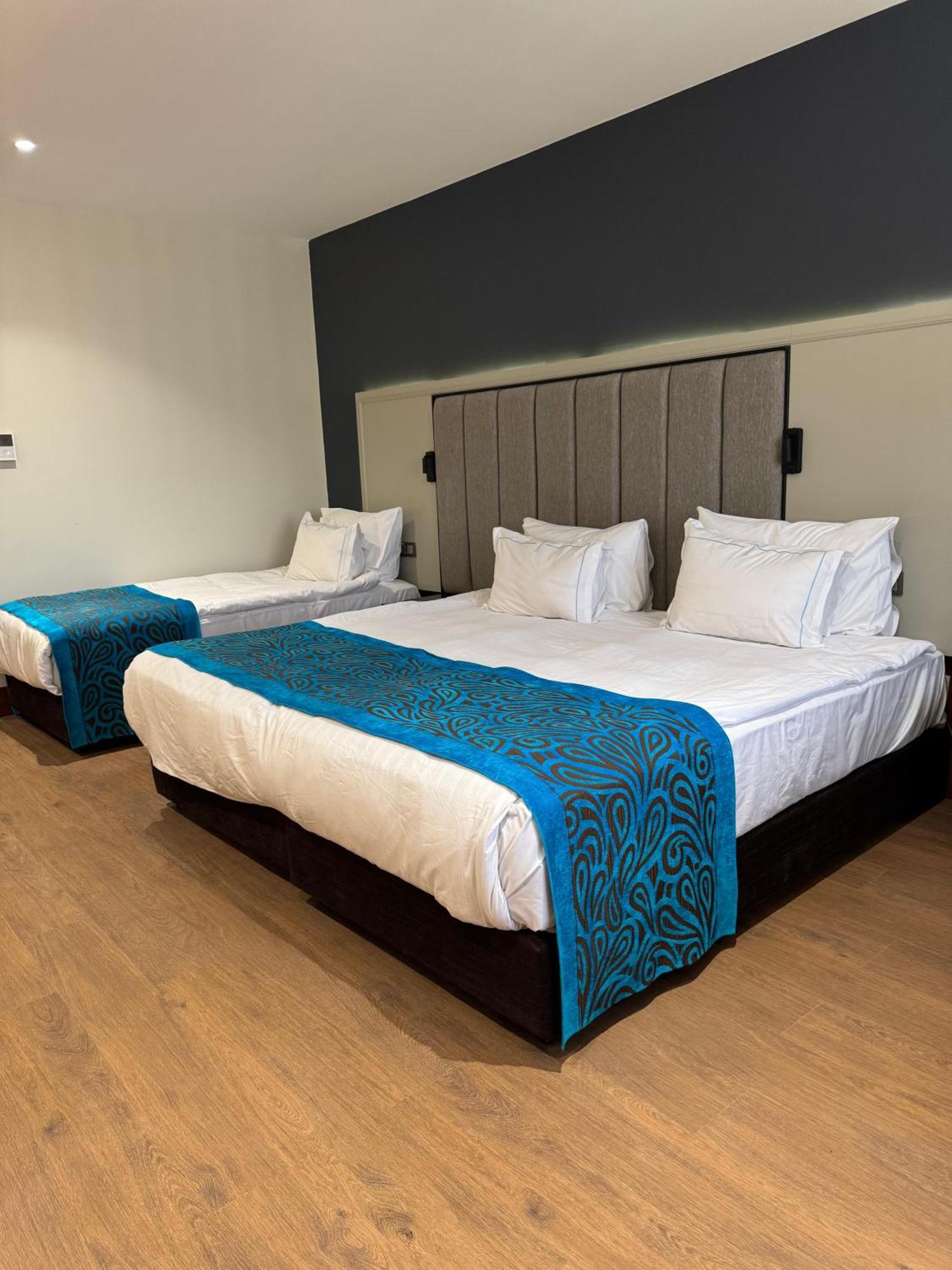 Teymur Continental Hotel กาซีอันเทป ภายนอก รูปภาพ